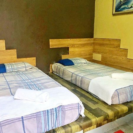 Kawan Kawan Guest House Malacca Екстериор снимка