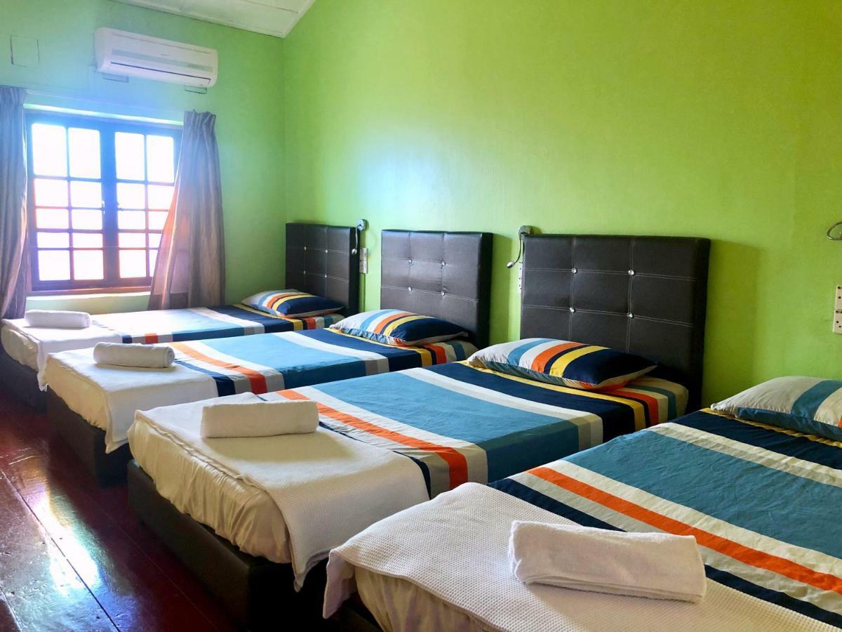 Kawan Kawan Guest House Malacca Екстериор снимка