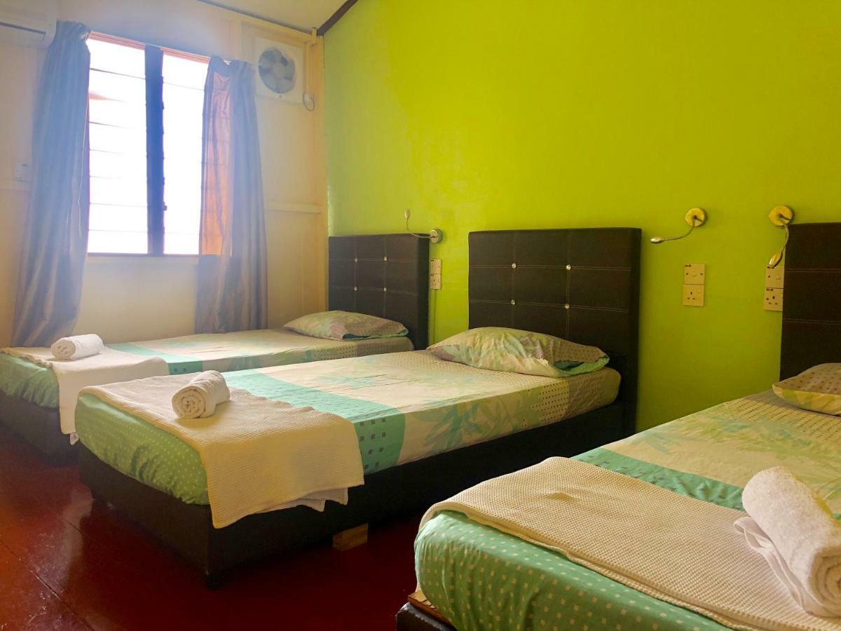 Kawan Kawan Guest House Malacca Екстериор снимка